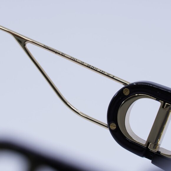 Dior 30MONTAIGNE SU 12A1 Sunglasses Black Square Frame, Gradient Grey Lenses main image 5